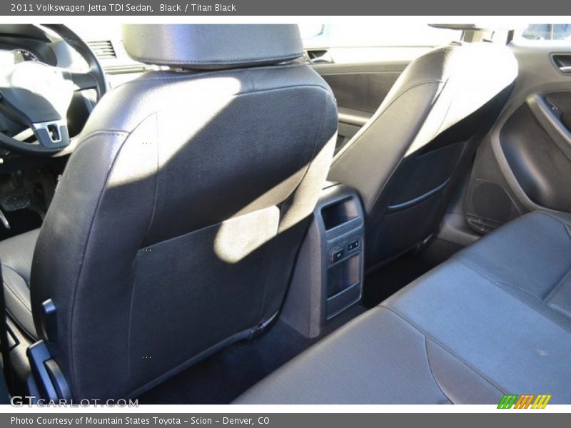 Black / Titan Black 2011 Volkswagen Jetta TDI Sedan