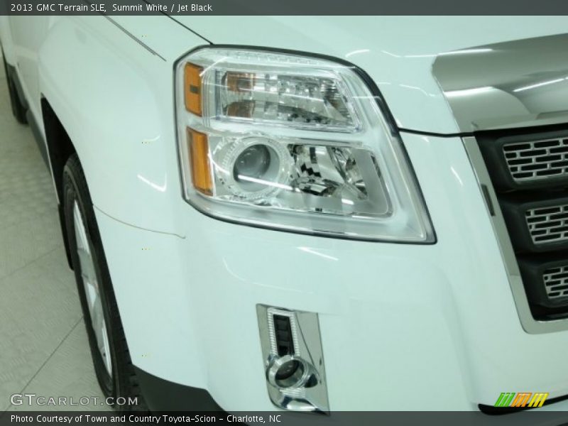 Summit White / Jet Black 2013 GMC Terrain SLE
