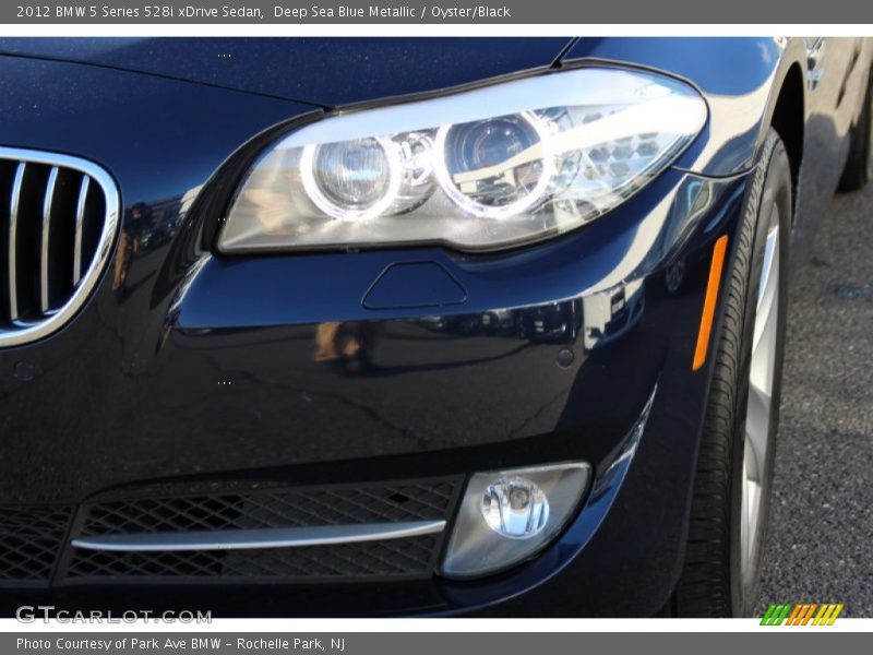 Deep Sea Blue Metallic / Oyster/Black 2012 BMW 5 Series 528i xDrive Sedan