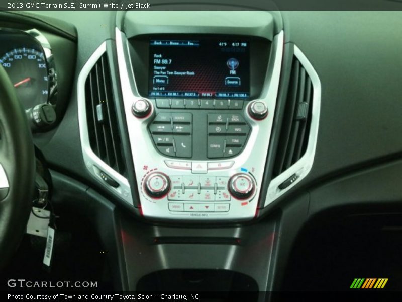 Summit White / Jet Black 2013 GMC Terrain SLE