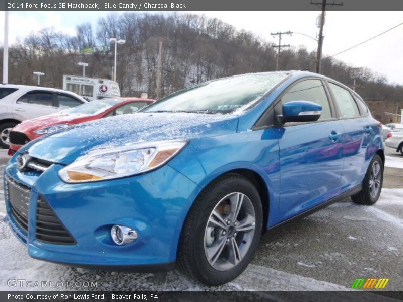 Blue Candy / Charcoal Black 2014 Ford Focus SE Hatchback