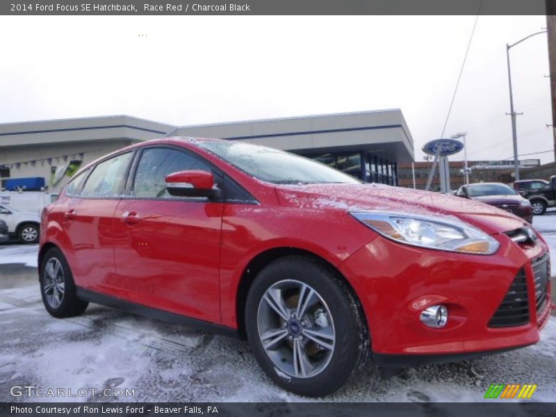 Race Red / Charcoal Black 2014 Ford Focus SE Hatchback