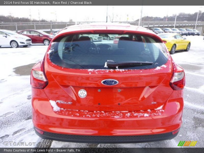 Race Red / Charcoal Black 2014 Ford Focus SE Hatchback