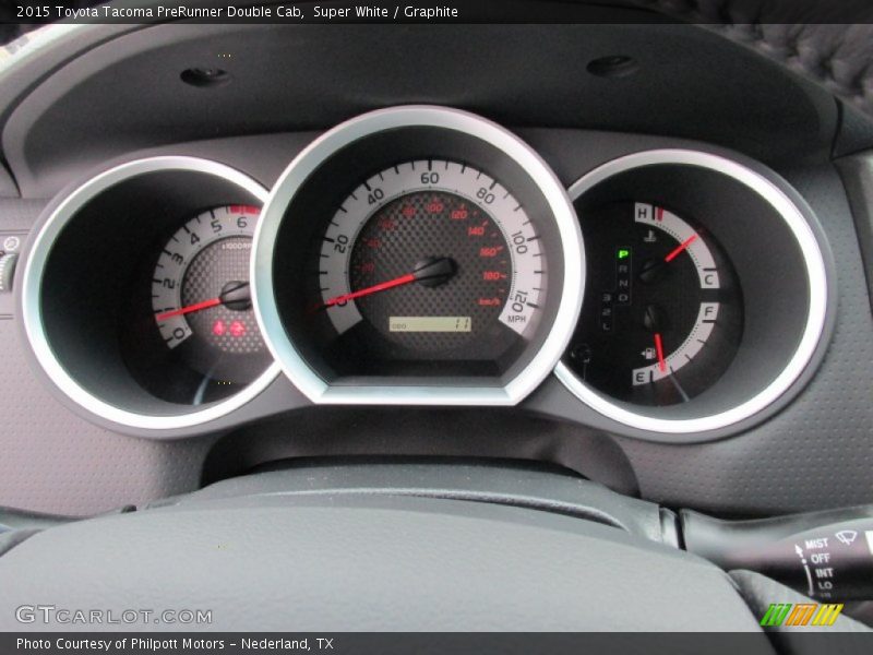 Super White / Graphite 2015 Toyota Tacoma PreRunner Double Cab