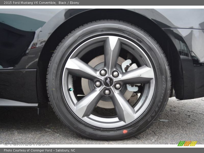  2015 Mustang V6 Convertible Wheel