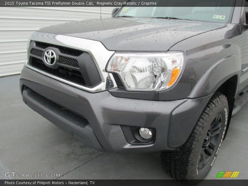 Magnetic Gray Metallic / Graphite 2015 Toyota Tacoma TSS PreRunner Double Cab