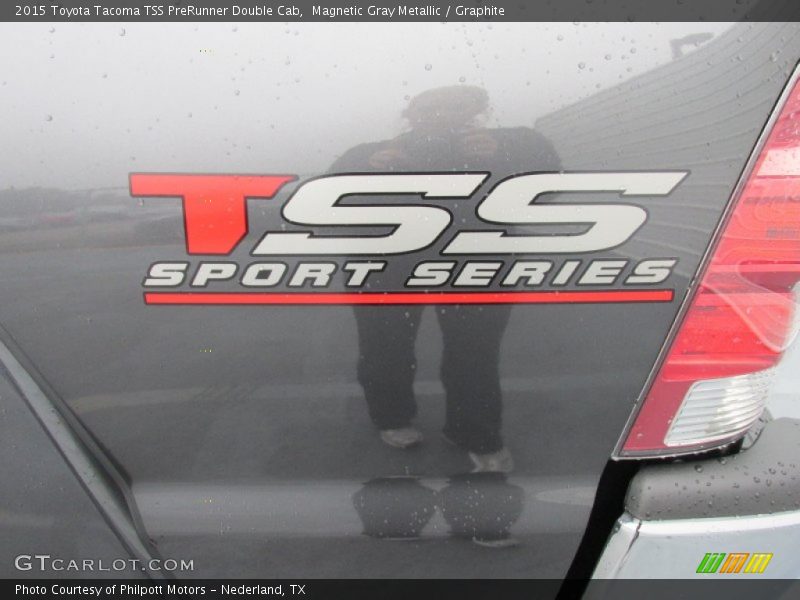 Magnetic Gray Metallic / Graphite 2015 Toyota Tacoma TSS PreRunner Double Cab
