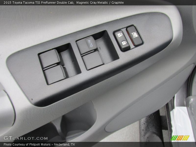 Magnetic Gray Metallic / Graphite 2015 Toyota Tacoma TSS PreRunner Double Cab