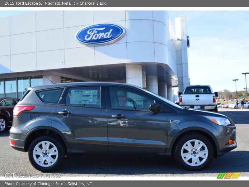 Magnetic Metallic / Charcoal Black 2015 Ford Escape S