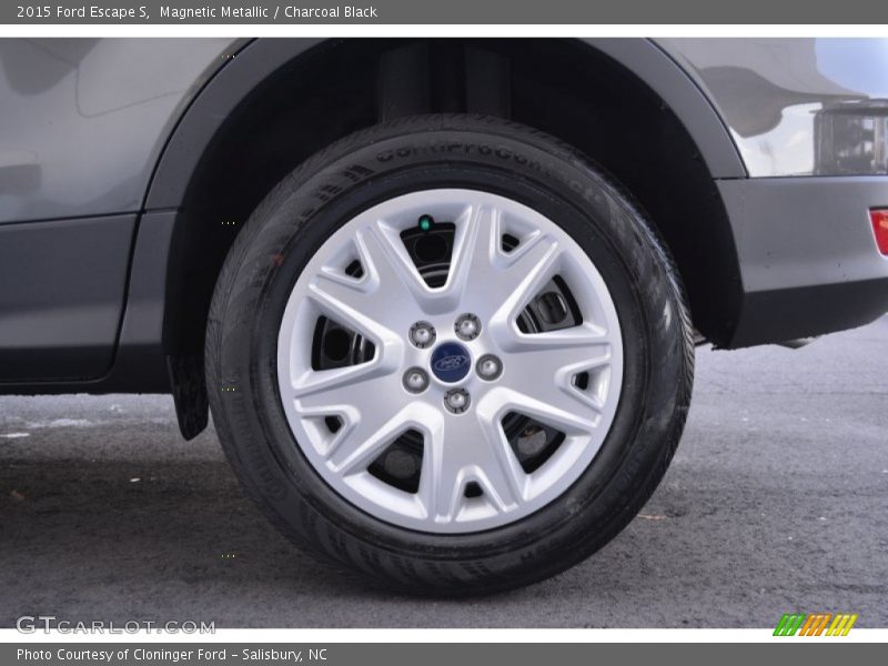 Magnetic Metallic / Charcoal Black 2015 Ford Escape S