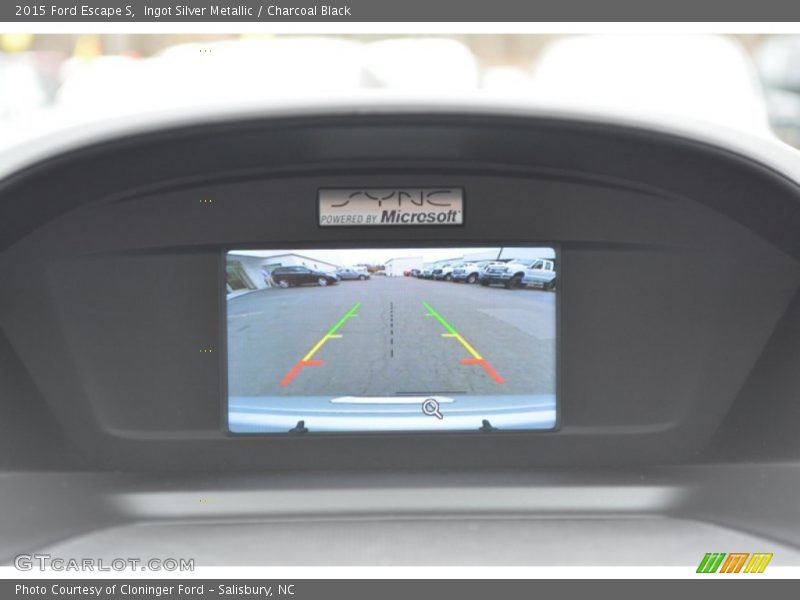 Ingot Silver Metallic / Charcoal Black 2015 Ford Escape S