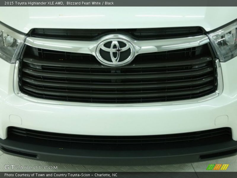 Blizzard Pearl White / Black 2015 Toyota Highlander XLE AWD