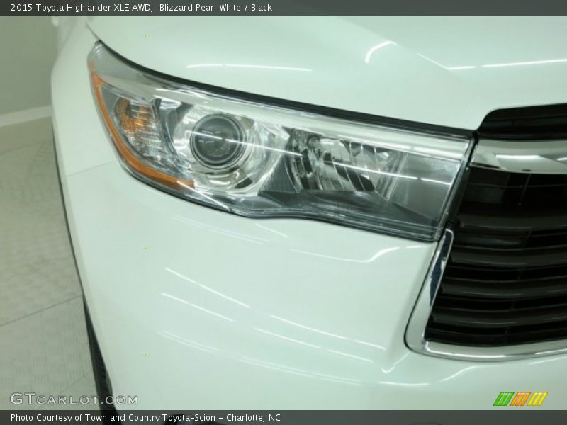 Blizzard Pearl White / Black 2015 Toyota Highlander XLE AWD