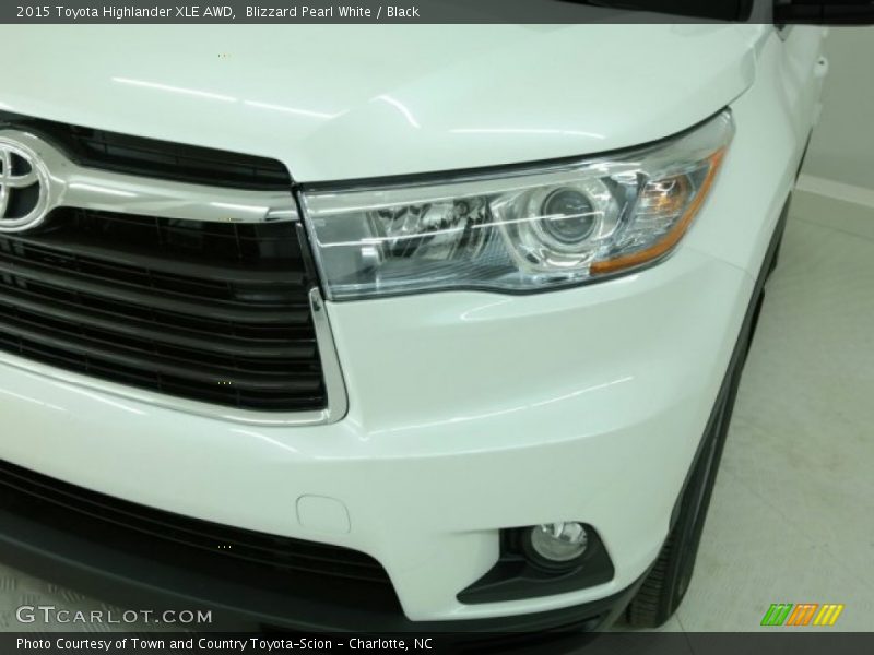Blizzard Pearl White / Black 2015 Toyota Highlander XLE AWD