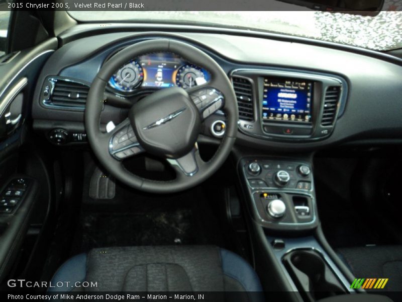 Velvet Red Pearl / Black 2015 Chrysler 200 S