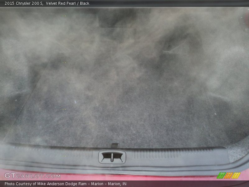 Velvet Red Pearl / Black 2015 Chrysler 200 S