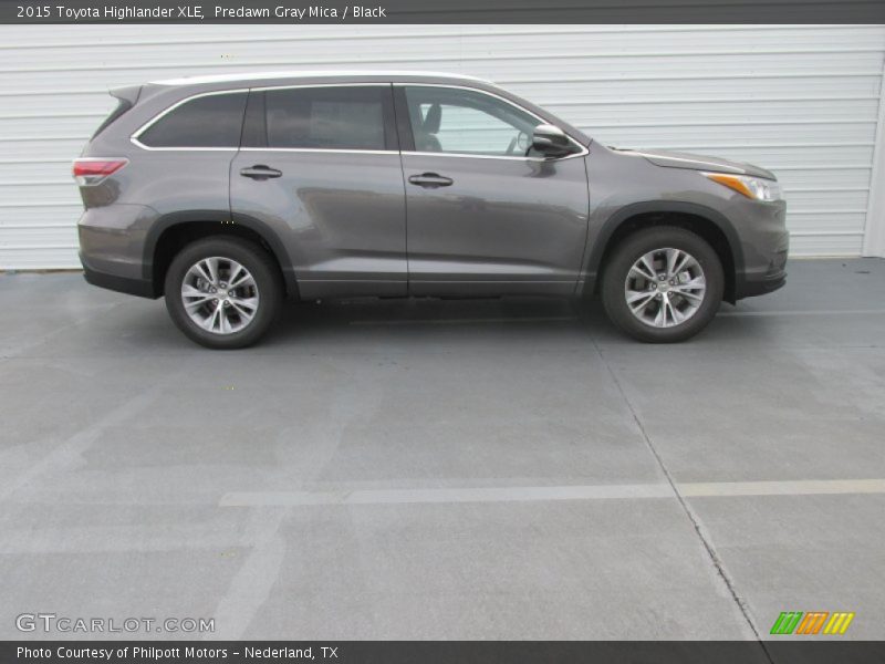 Predawn Gray Mica / Black 2015 Toyota Highlander XLE