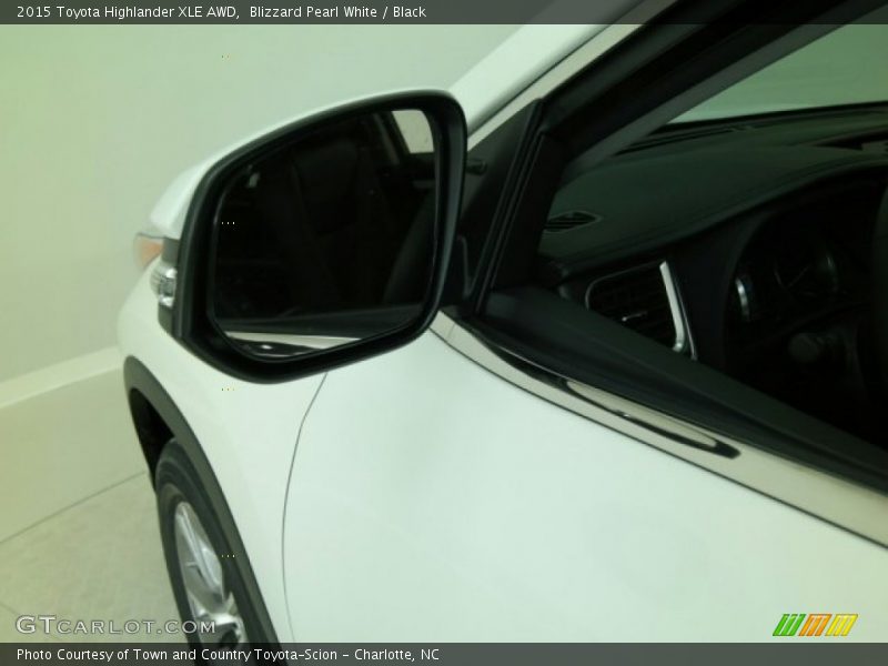 Blizzard Pearl White / Black 2015 Toyota Highlander XLE AWD
