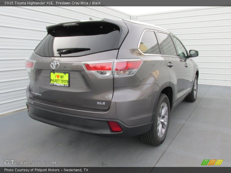 Predawn Gray Mica / Black 2015 Toyota Highlander XLE