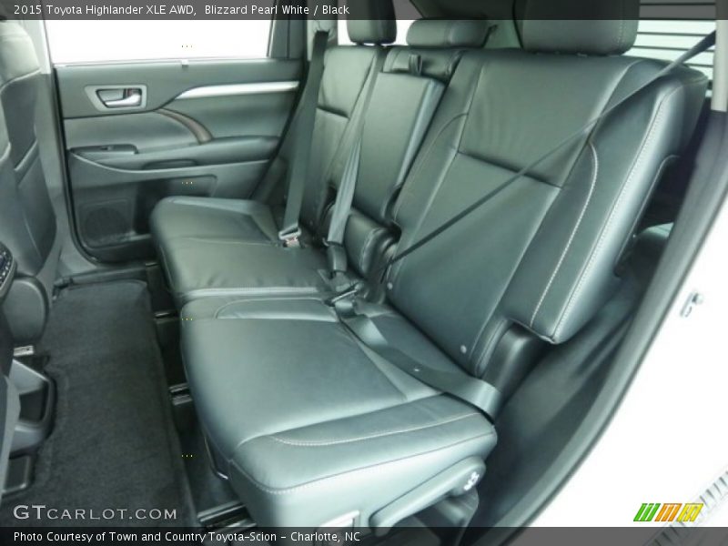 Blizzard Pearl White / Black 2015 Toyota Highlander XLE AWD