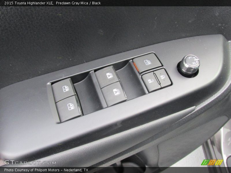 Predawn Gray Mica / Black 2015 Toyota Highlander XLE