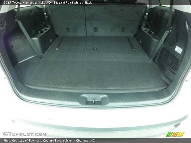 Blizzard Pearl White / Black 2015 Toyota Highlander XLE AWD
