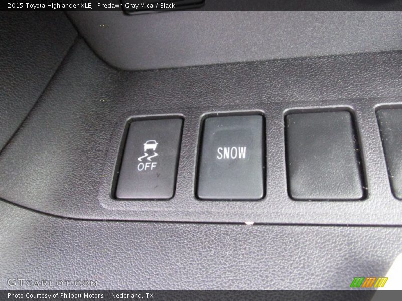 Predawn Gray Mica / Black 2015 Toyota Highlander XLE