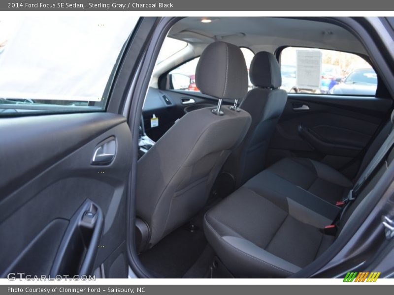 Sterling Gray / Charcoal Black 2014 Ford Focus SE Sedan