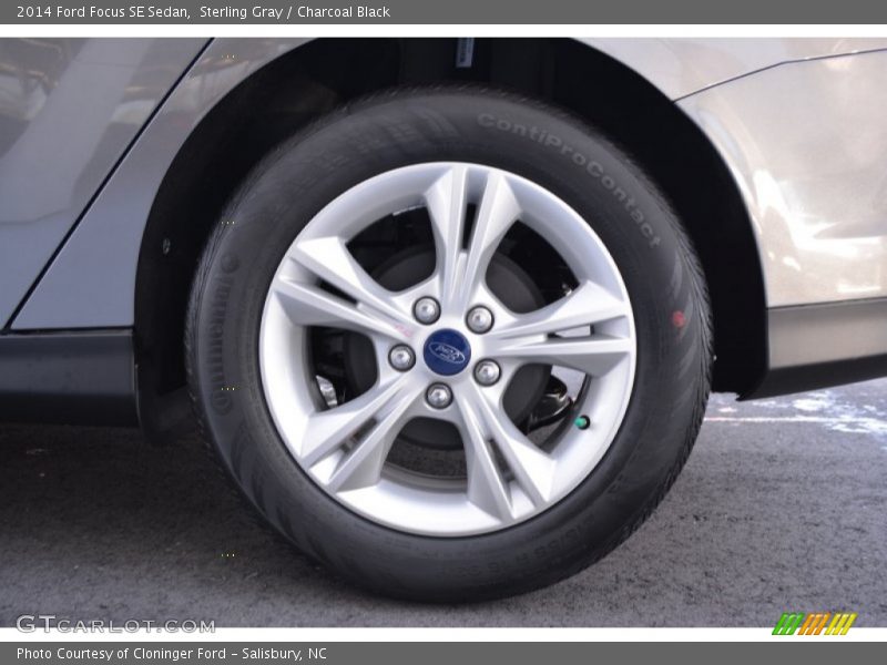 Sterling Gray / Charcoal Black 2014 Ford Focus SE Sedan
