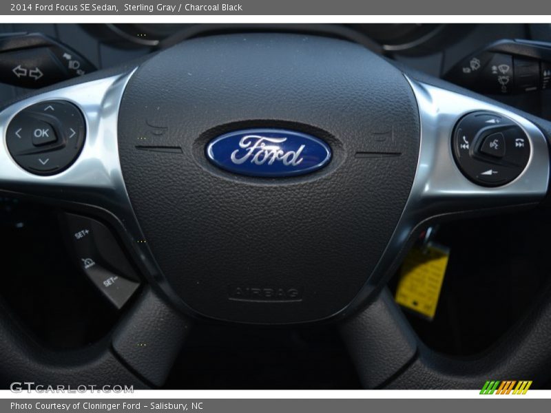 Sterling Gray / Charcoal Black 2014 Ford Focus SE Sedan