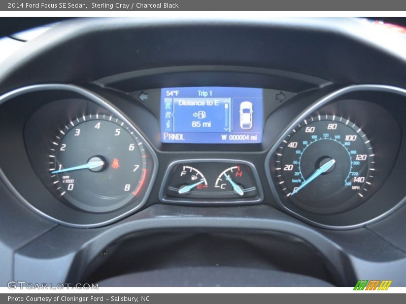 Sterling Gray / Charcoal Black 2014 Ford Focus SE Sedan