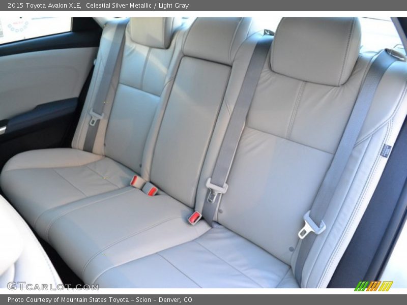 Celestial Silver Metallic / Light Gray 2015 Toyota Avalon XLE