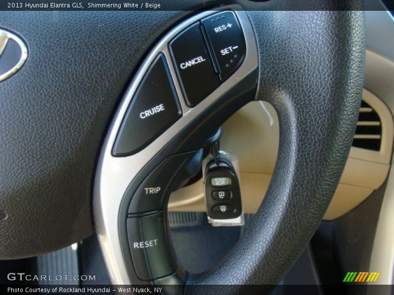 Shimmering White / Beige 2013 Hyundai Elantra GLS