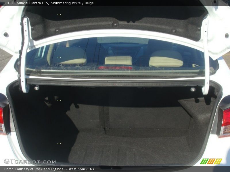 Shimmering White / Beige 2013 Hyundai Elantra GLS
