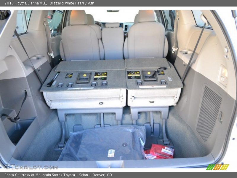 Blizzard White Pearl / Ash 2015 Toyota Sienna XLE