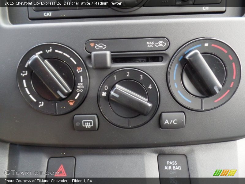 Designer White / Medium Pewter 2015 Chevrolet City Express LS
