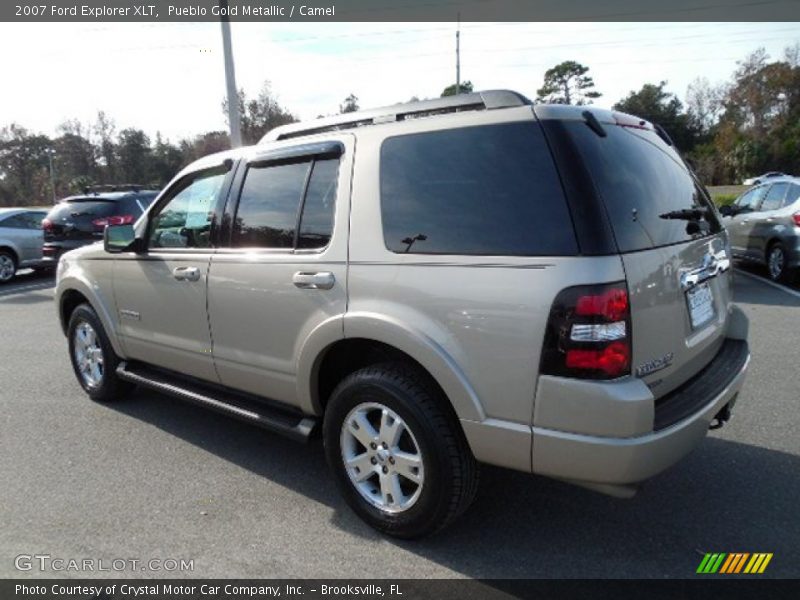 Pueblo Gold Metallic / Camel 2007 Ford Explorer XLT