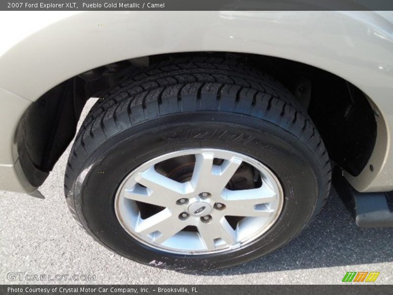 Pueblo Gold Metallic / Camel 2007 Ford Explorer XLT