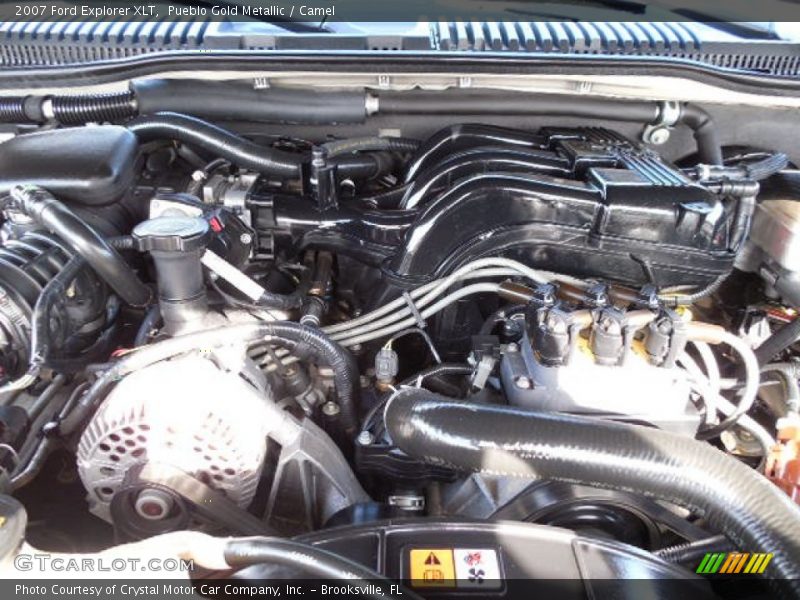 Pueblo Gold Metallic / Camel 2007 Ford Explorer XLT