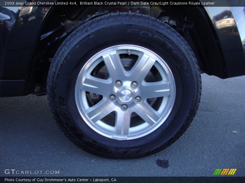 Brilliant Black Crystal Pearl / Dark Slate Gray/Light Graystone Royale Leather 2009 Jeep Grand Cherokee Limited 4x4