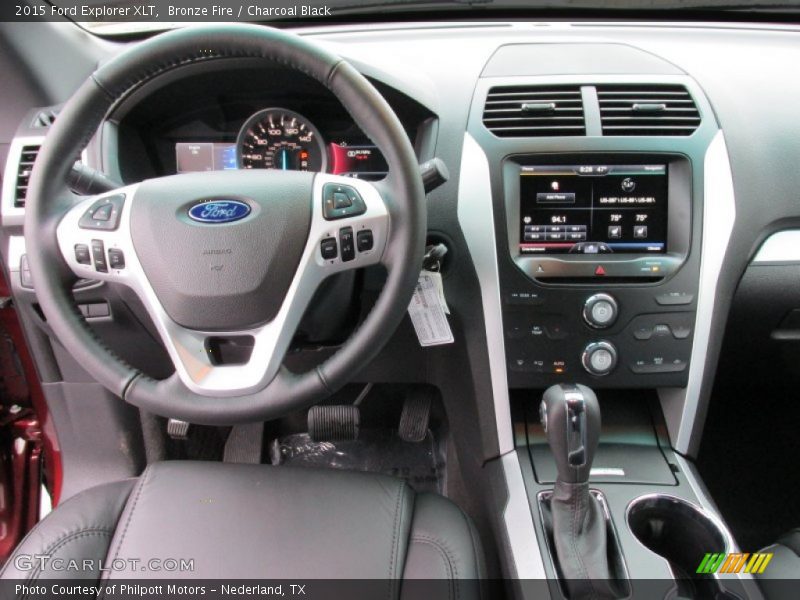 Dashboard of 2015 Explorer XLT