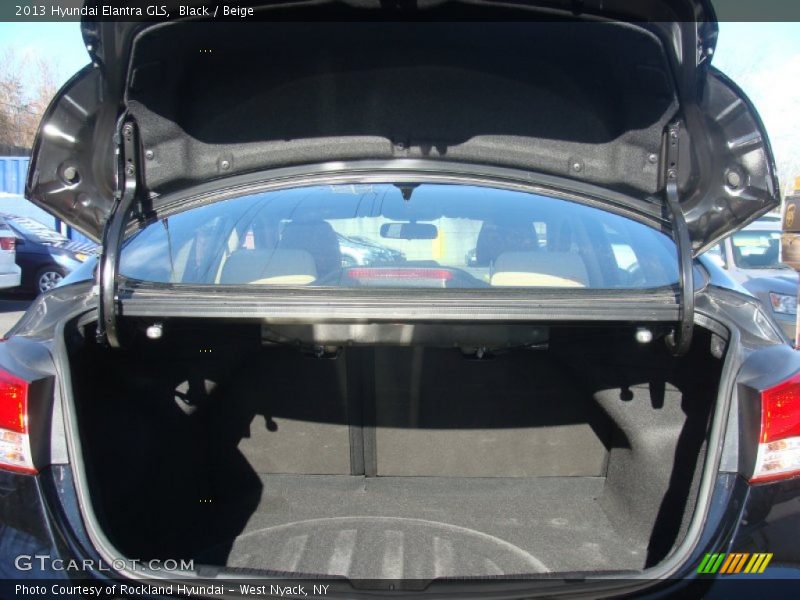 Black / Beige 2013 Hyundai Elantra GLS