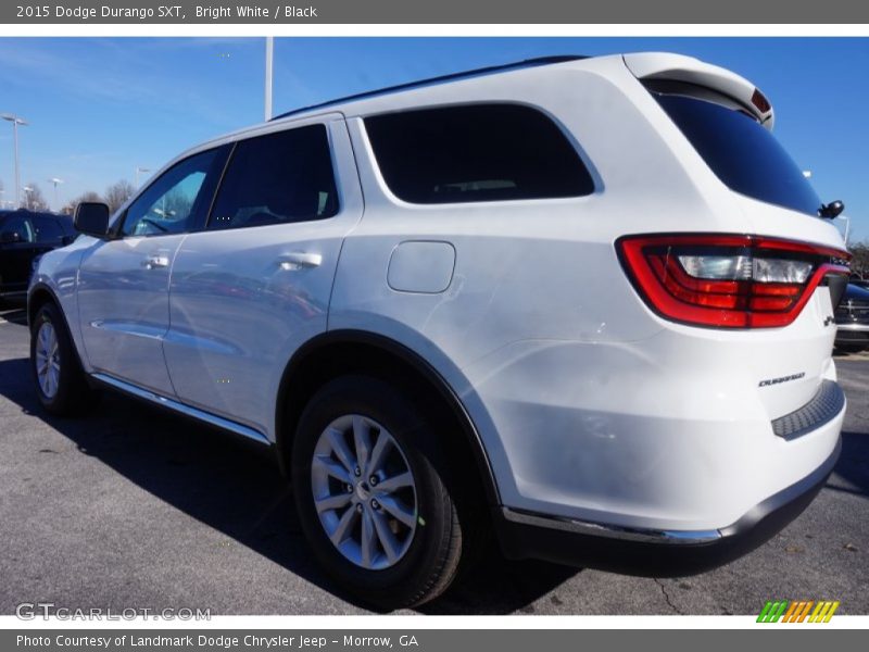 Bright White / Black 2015 Dodge Durango SXT