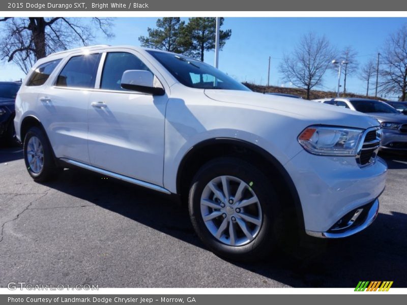 Bright White / Black 2015 Dodge Durango SXT