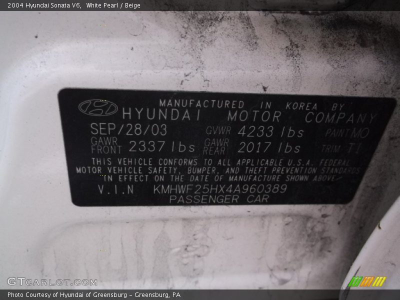 White Pearl / Beige 2004 Hyundai Sonata V6