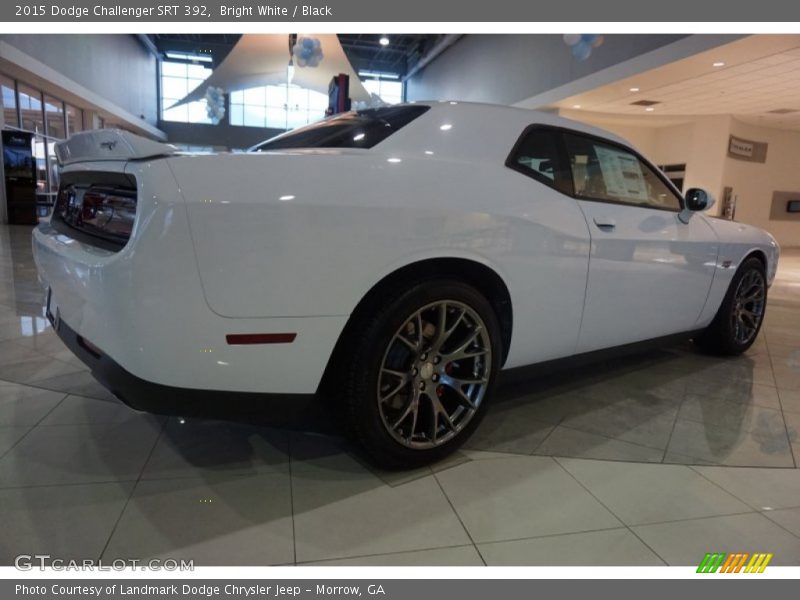 Bright White / Black 2015 Dodge Challenger SRT 392