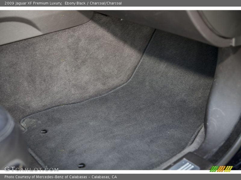 Ebony Black / Charcoal/Charcoal 2009 Jaguar XF Premium Luxury