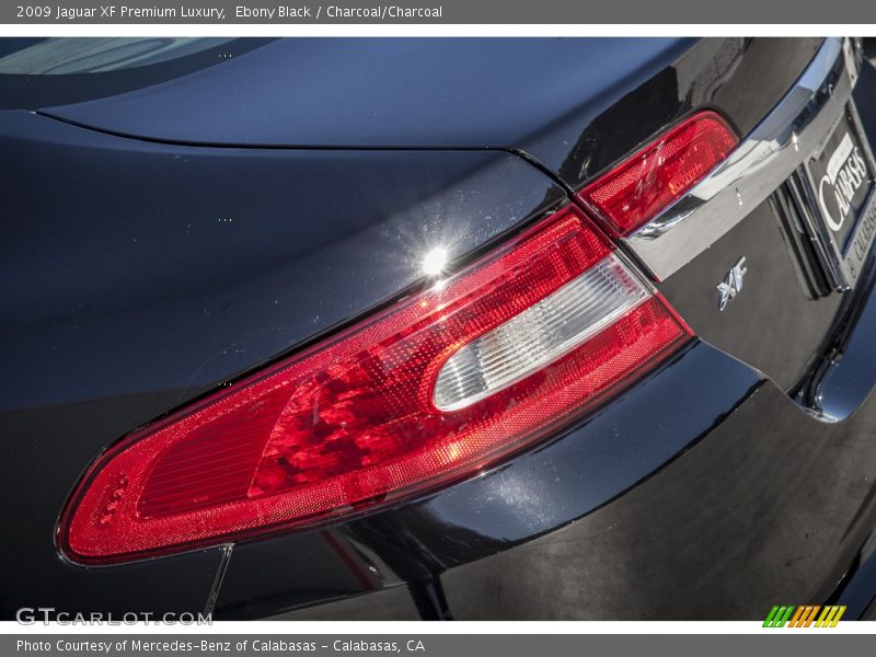 Ebony Black / Charcoal/Charcoal 2009 Jaguar XF Premium Luxury