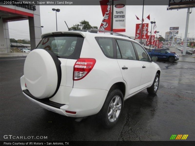 Super White / Sand Beige 2009 Toyota RAV4 I4