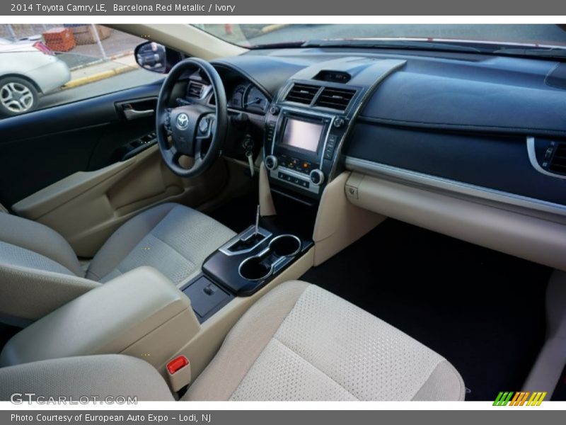 Barcelona Red Metallic / Ivory 2014 Toyota Camry LE